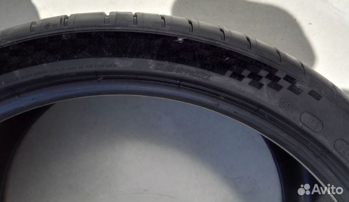 Michelin Pilot Sport 4 S 315/30 R22 107Y