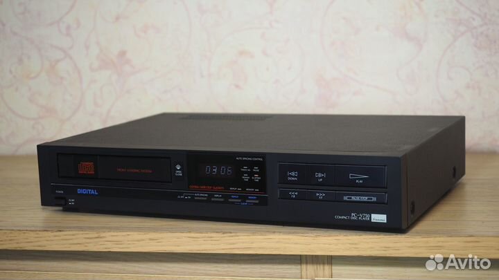 Sansui PC-V750. CD-проигрыватель