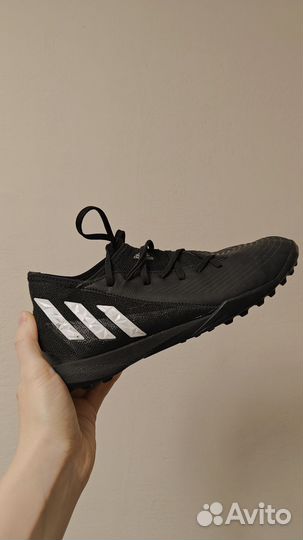 Сороконожки adidas predator 37,5