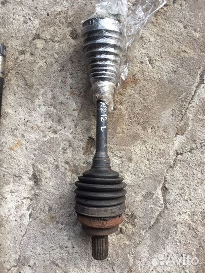 Передний левый привод мерс W212 4matic