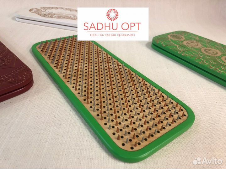 Доска садху с алюминиевыми гвоздями c гравировкой