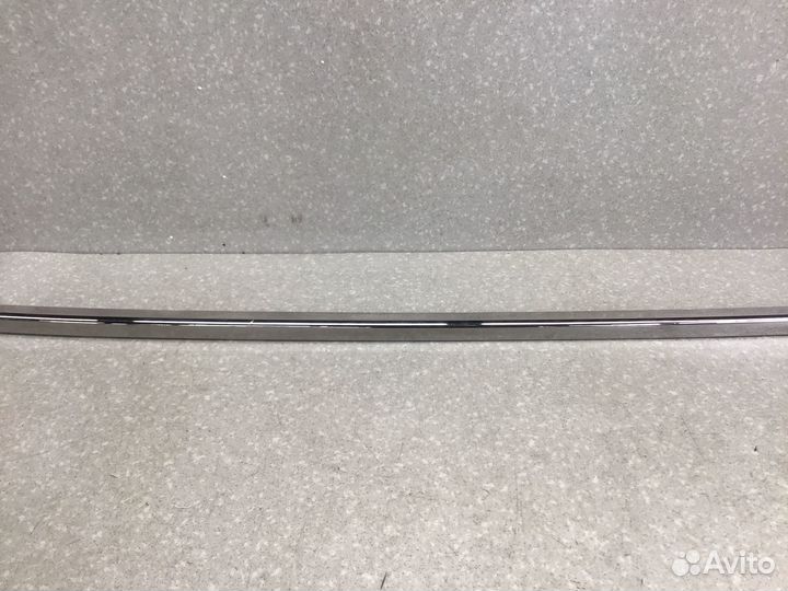 Молдинг заднего бампера центральный Renault Kaptur