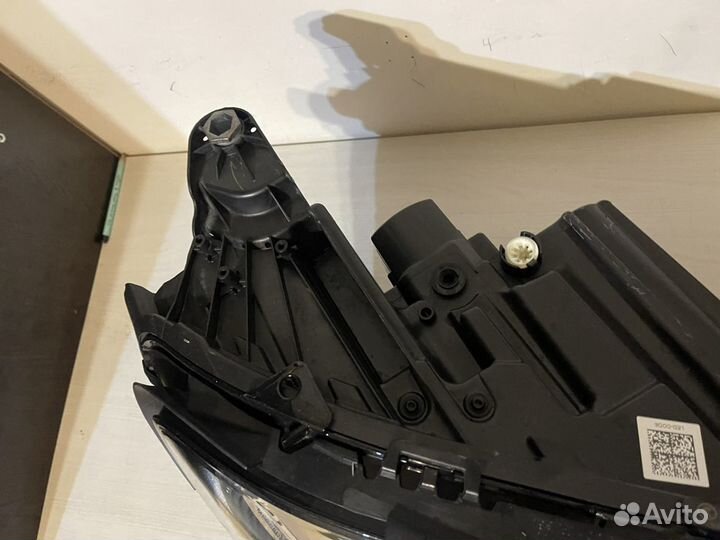 Фара mercedes W213