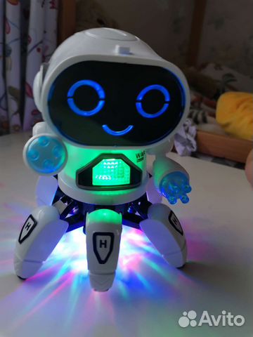 Игрушка робот- осьминожка. Швейная машинка, утюг