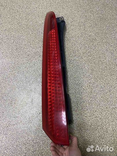 Фонарь задний правый верхний volvo cx90