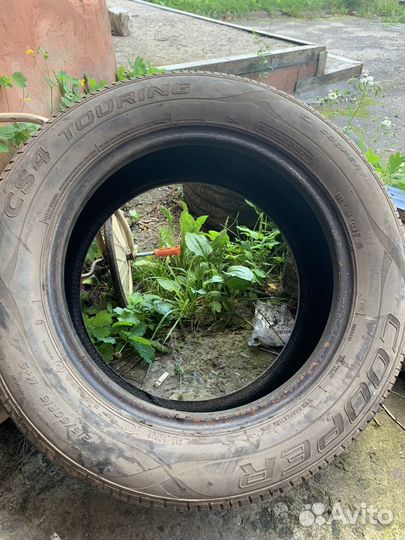 Continental ContiIceContact 215/60 R16 и 215/65 R16