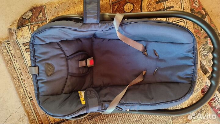 Продам детскую коляску