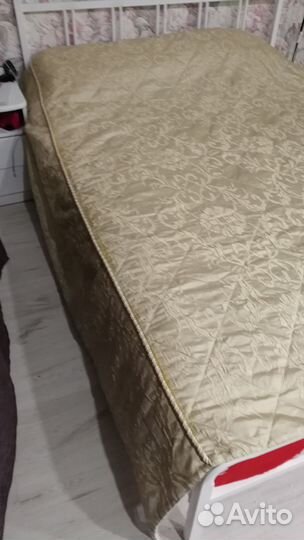 Покрывало на кровать
