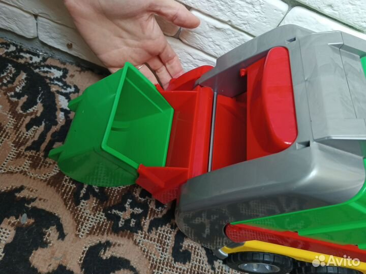 Машинка детская