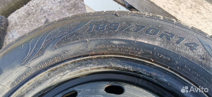 Колёса в комплекте летней на Рено логан