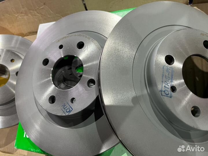 Диски переднего тормоза