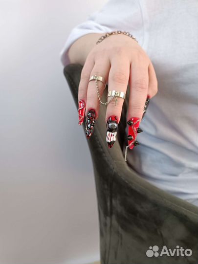 Наращивание ногтей