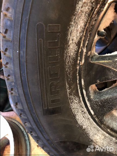 Pirelli 176A2 CE11 TL 385/65 R17