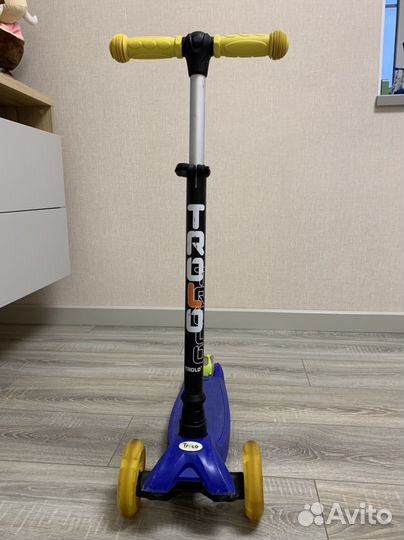 Самокат trolo maxi