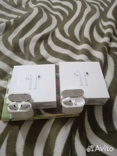 Беспроводные наушники apple airpods 1