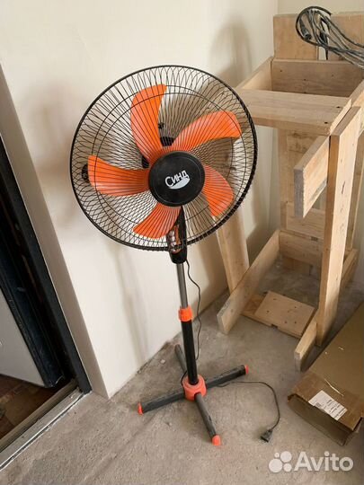Вентилятор напольный