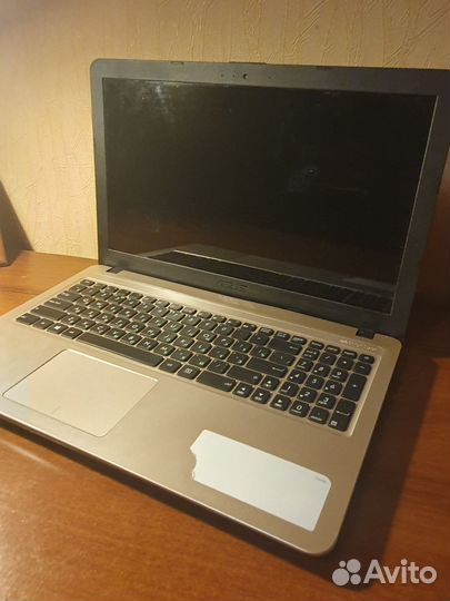 Ноутбук Asus x540s