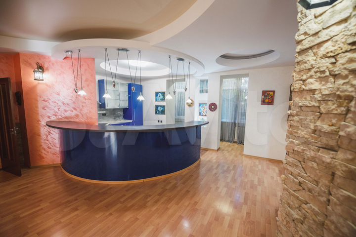 4-к. квартира, 163,5 м², 1/9 эт.