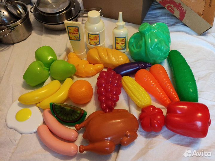 Продукты игрушечные, 25 предметов