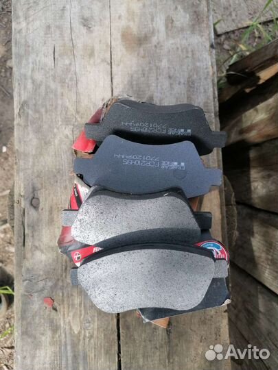 Перед торм колодки Peugeot Partner Citroen Berling