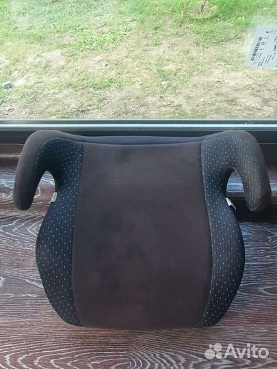 Бустер Siger 22-36 кг