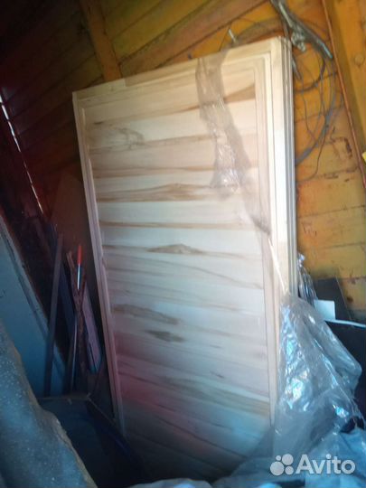 Двери деревянные