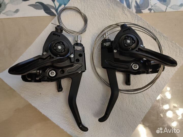 Манетки (шифтеры) Shimano Tourney TX800 3х8