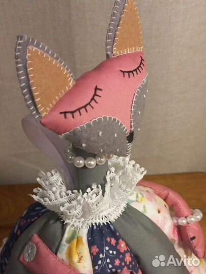 Кукла грелка на чайник 