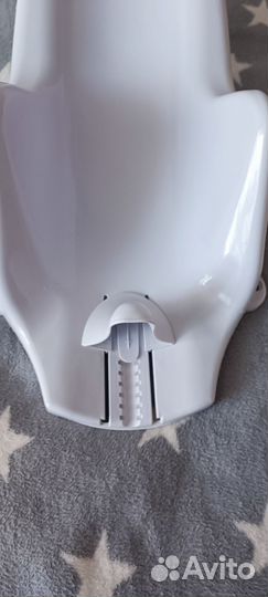 Стульчик kidfinity и горка для купания малыша