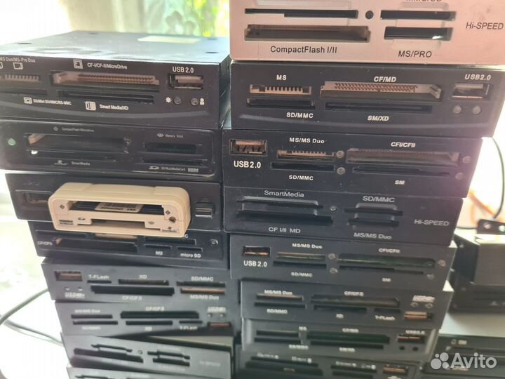 Картридер внутренний 3.5