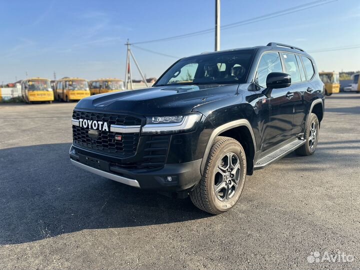 Toyota Land Cruiser 3.3 AT, 2022, 4 км