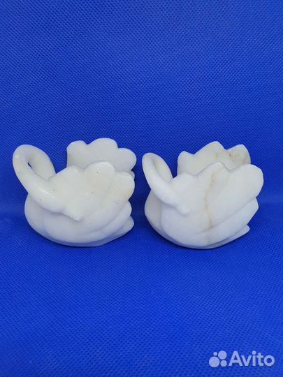 Лебеди из камня. Оникс