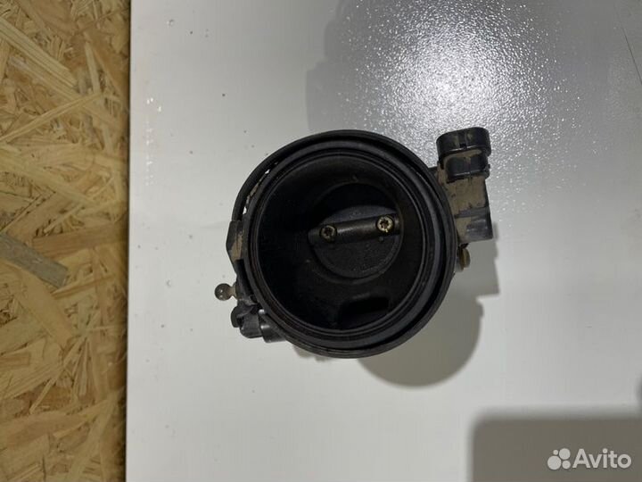 Дроссельная заслонка Renault Logan K7J 2006