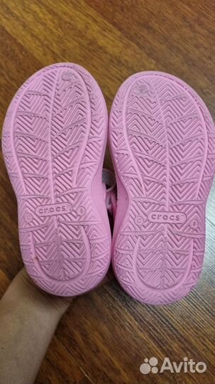 Сандалии для девочки crocs оригинал