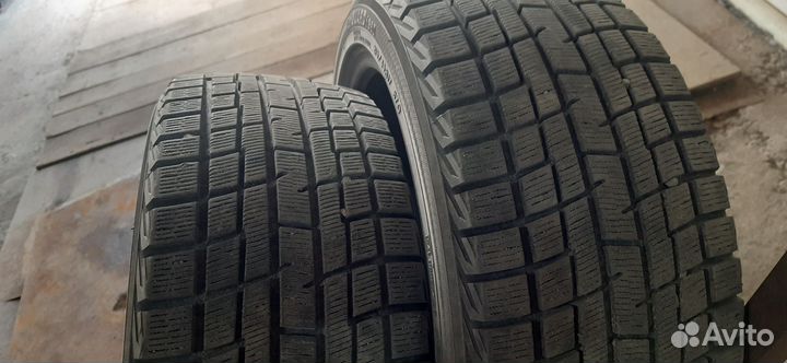 Yokohama Ice Guard IG70 215/45 R17 87Q