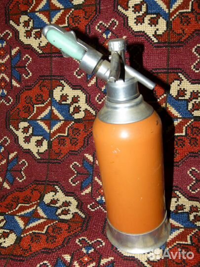 Сифон для газирования воды СССР редкий оранжевый