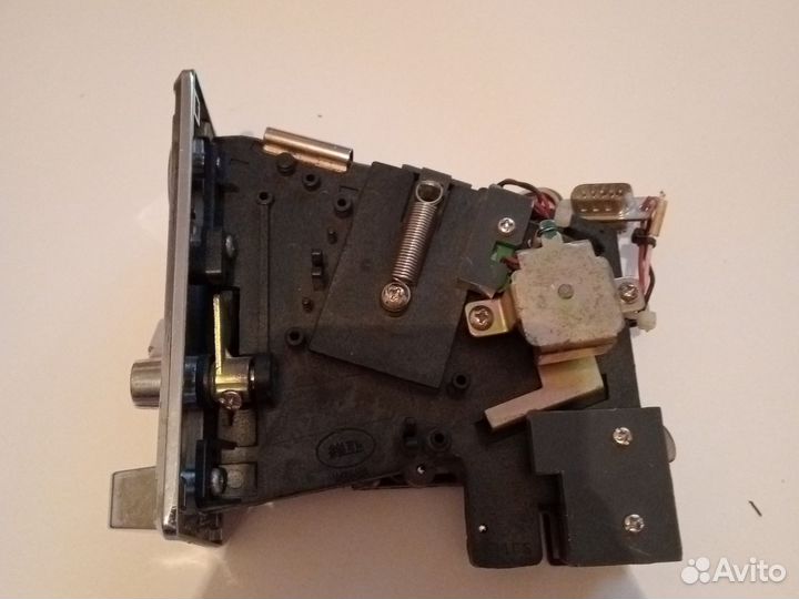 Монетоприемник Hi07