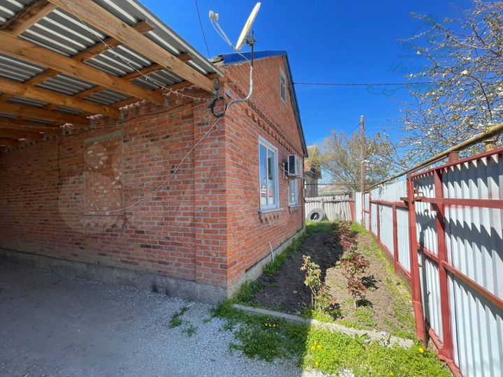 Дом 52 м² на участке 10 сот.