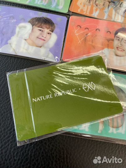 Карта с голографией k-pop EXO