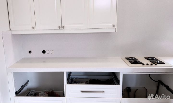 Столешница стеновая подоконник из камня Hi-Macs м2