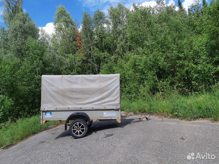 Прицеп на легковой автомобиль