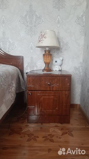 Спальный гарнитур бу