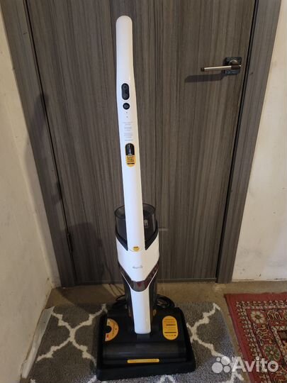 Моющий пылесос новый