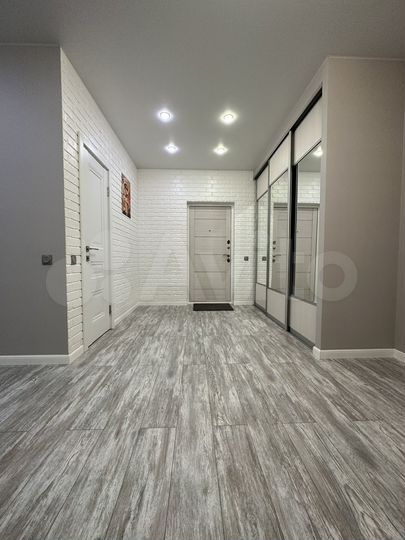 Квартира-студия, 30 м², 1/15 эт.