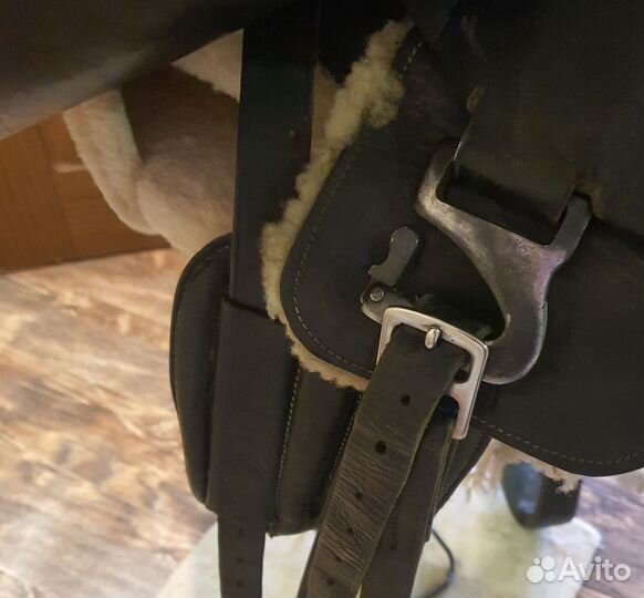 Седло для лошади универсальное