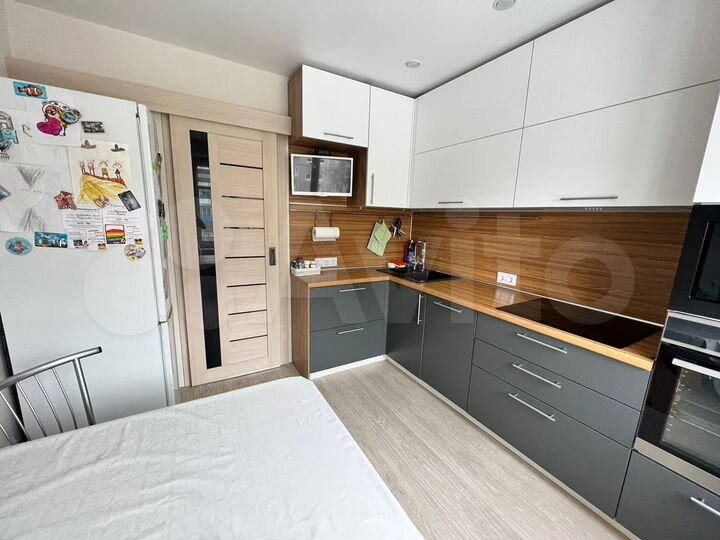 2-к. квартира, 54,5 м², 4/9 эт.