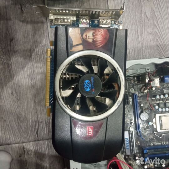 Видеокарта HD5770 512M