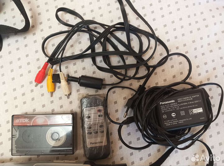 Видеокамера Panasonic NV-RZ15