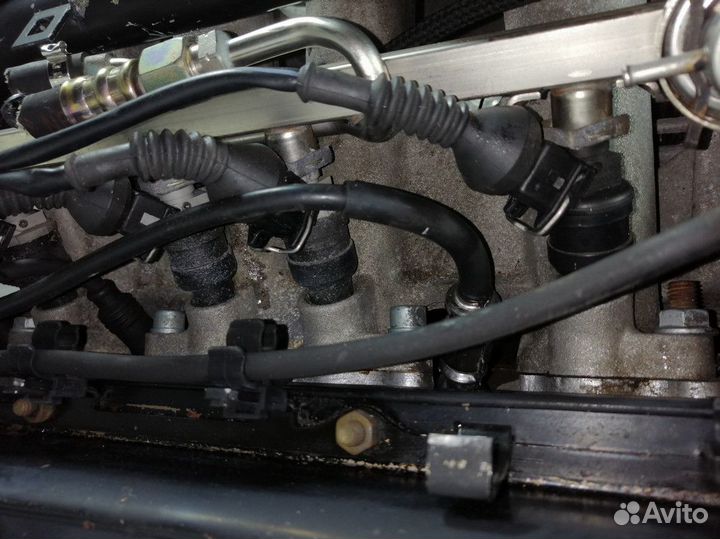 Двигатель Volkswagen Passat B5 ADP 1.6 бензин 1998