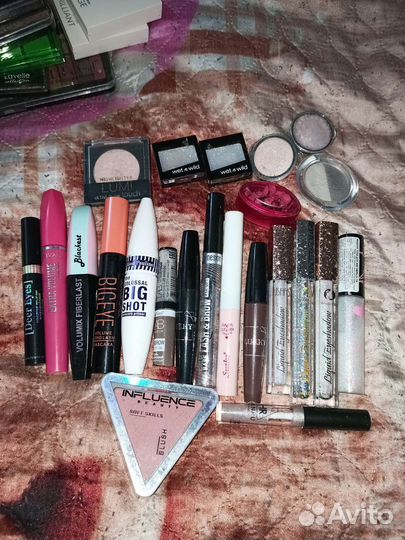 Набор косметики пакетом